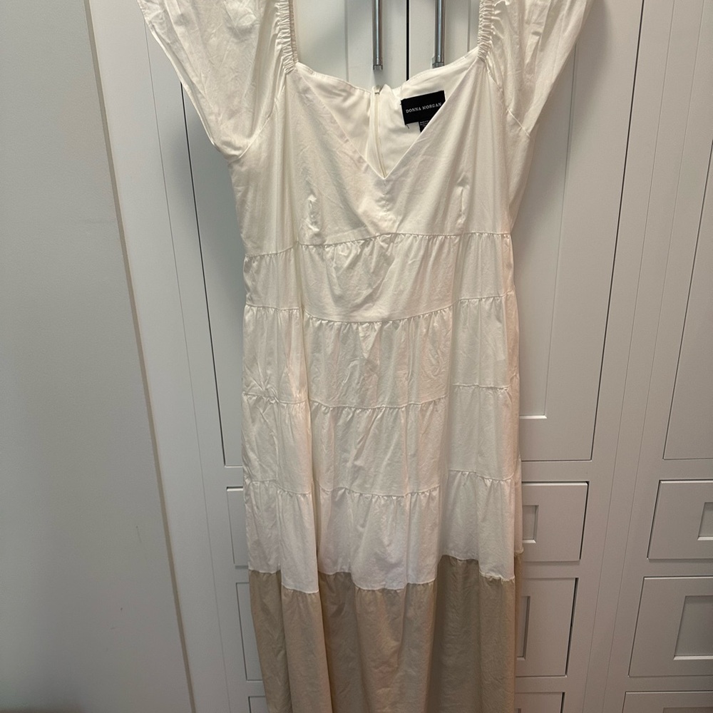 Donna Morgan White and Tan Maxi Dress